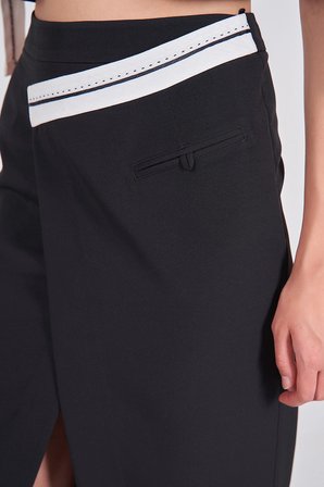 Asimetrik Dikim Şeritli Uzun Etek
