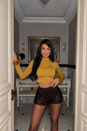 Sarı Slim Fit  Balıkçı Yaka  Crop Bluz