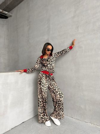 Leopar Desenli Polo Yaka Bluz