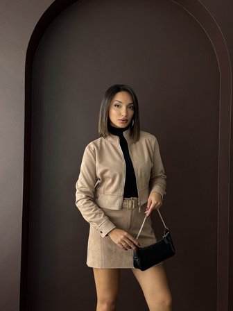 Bej A Kesim Mini Etek Tokalı Kapanışlı