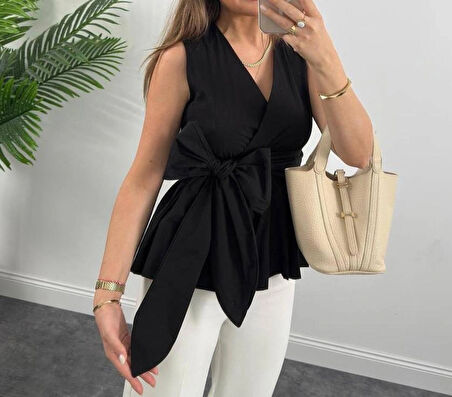 BYB Poplin kumaş kruvaze yaka siyah bluz