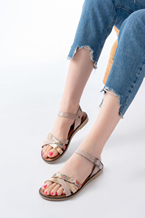 205-015 BeJ Garni Ortopedik Hakiki Deri Kadın Sandalet