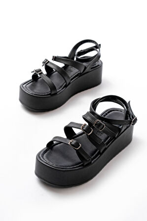 861-1222 Siyah Tokalı Bilekten Bağlamalı Dolgu Kadın Sandalet