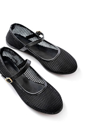 6325 Siyah Fileli Baret Toka Detaylı Günlük Kadın Babet