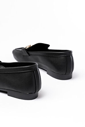 303 Siyah Toka Aksesuarlı Günlük Kadın Babet