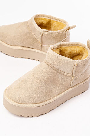 NDR-2850 Bej Süet İçi Kürklü Kışlık Kapalı Burun Kadın Günlük Terlik