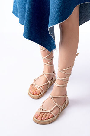 1001-1001 Bej Bilekten Bağcıklı Kadın Sandalet