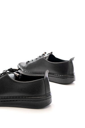 MK-9026 Siyah Bağcıklı  Taş Aksesuarlı Günlük Spor Ayakkabı