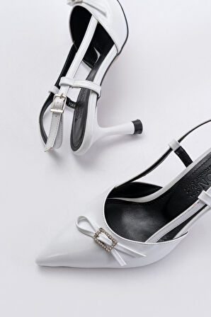 İNF-2300 Beyaz Rugan Günlük Arkası Açık Fiyonklu Topuklu Kadın Ayakkabı