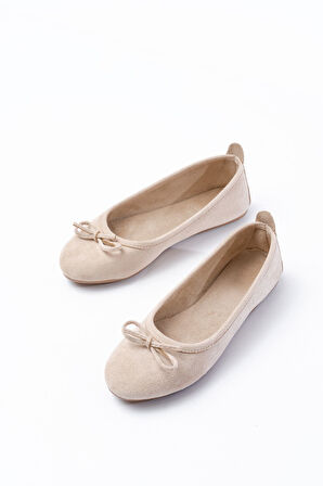 6101 Bej Süet Fiyonklu Günlük Kadın Babet