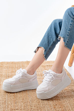 SP-190 Beyaz Garni Bağcıklı Fileli Yüksek Taban Günlük Spor Ayakkabı