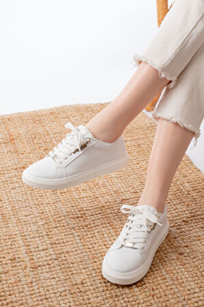 P-910 Beyaz Bağcıklı Taban Dikişli Günlük Kadın Spor