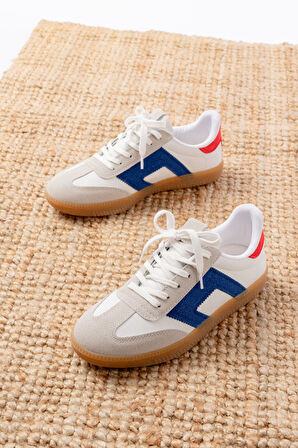 M-5007 Beyaz Garni  Bağcıklı Termo Taban Günlük Kadın Spor