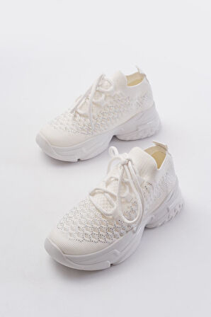 SP-2024 Beyaz Günlük Bağcıklı Fileli Taş Aksesuarlı Kadın Spor Ayakkabı