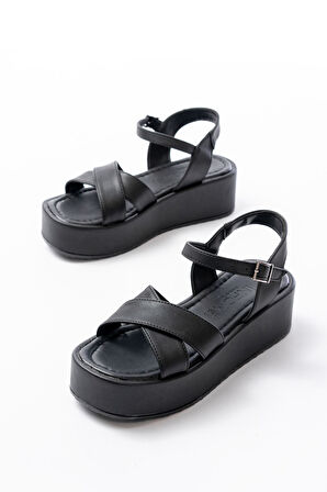 861-1005 Siyah Günlük Çapraz Dolgu Topuk Kadın Sandalet