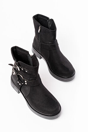 02-2013 Siyah Süet Toka Aksesuarlı Fermuarlı Günlük Kadın Bot