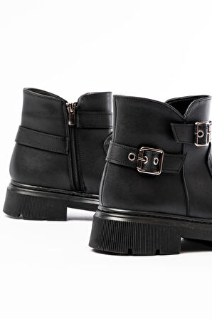 508-3037 Siyah Toka Aksesuarlı Fermuarlı  Günlük Kadın Bot