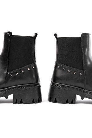 868-2005 Siyah Lastikli Günlük Kadın Bot