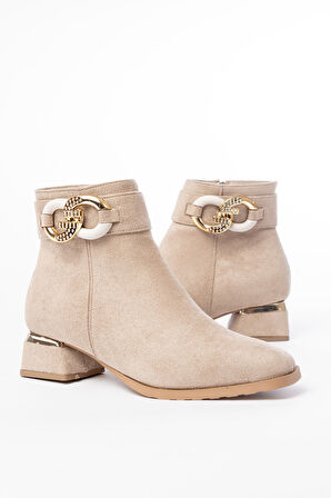 RM-504 Bej Süet Toka Aksesuarlı Topuklu Fermuarlı Günlük Kadın Bot