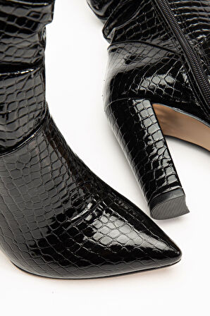 VRT-4815 Siyah Kroko Yüksek Kalın Topuklu Körüklü Fermuarlı Kadın Bot
