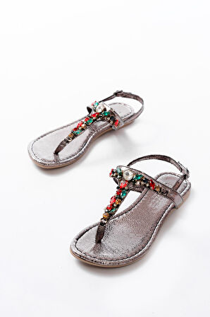 152-1110 Platin Multi  Taşlı Parmak Arası Kadın Sandalet
