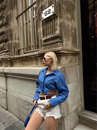 GÖMLEK POPLİN CROP YAN ÇİFT KEMER DETAYLI - Mavi