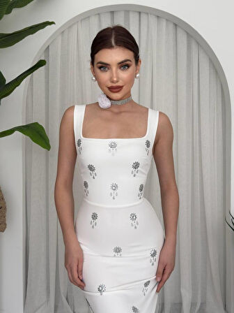 Ners Taş Detaylı Elbise