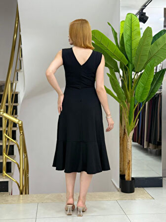 Kadın Sıfır Kollu Belden Büzgülü Eteği Volanlı Asimetrik Kesim Midi Janjan Krep Elbise