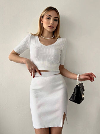 Etekli triko takım beyaz t23107