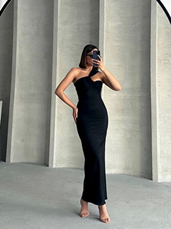 Krinkıl tek omuz uzun elbise siyah s25455