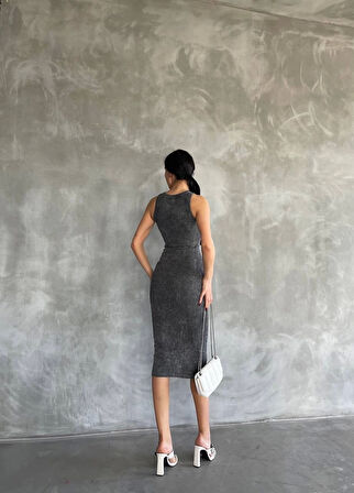 Halter yaka elbise aşit yıkamalı