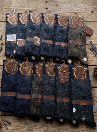PRO BOUTİQUE STYLE GÖKBEL LAMBSWOOL (YÜN) ERKEK ÇORAP; ASORTİ 12'Lİ PAKET; DİKİŞSİZ