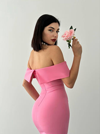 MADONNA YAKA UZUN ELBİSE