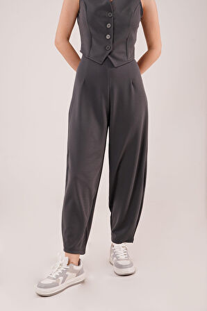 Havuç Kesim Gri Pantolon