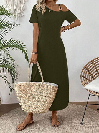 Kadın Tek Omuzdan Açık Toka Detaylı Yandan Yırtmaçlı Maksi Boy Viskon Elbise