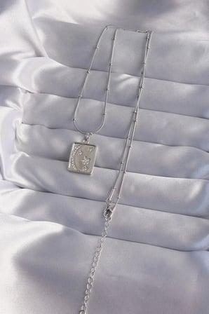 Mey İthalat® 316L Çelik Zincir Gümüş Renk Zirkon Taşlı Ay Yıldız Figürlü Tarot Kolye