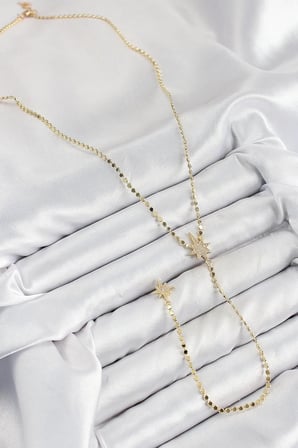 Mey İthalat® Pirinç Zirkon Taşlı Ezme Zincirli Kutup Yıldızı Model Gold Renk Y Kolye
