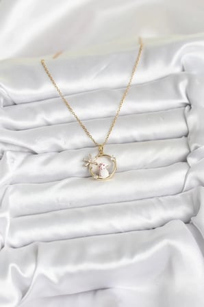 Mey İthalat® 316L Çelik Zincir Gold Zirkon Taşlı Yılbaşı Temalı Kadın Kolye