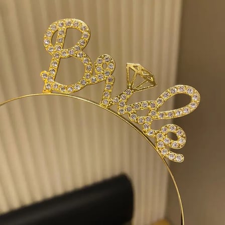 Premium Özel Taç Kadın Başlığı Kutlama Süsü Altın Renkli Taşlı “Bride” Gelin Tacı
