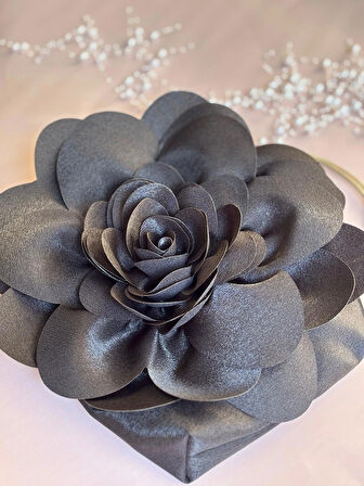 Siyah Kumaş Gümüş Metal Saplı Gül Çiçek Çanta El Çantası Aksesuar Abiye Günlük Şık Kadın Çantası