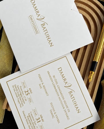 YENİ MODEL*KAMPANYALI - GOLD BASKILI NİŞAN DÜĞÜN DAVETİYESİ 50 ADET - KALIN KARTON