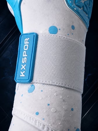 KX VOLTAGE Profesyonel Kaleci Eldiveni