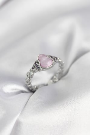 Gümüş Renk Pembe Damla Model Kadın Yüzük