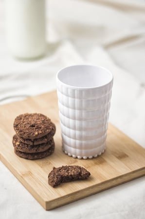 Allegra Beyaz Akrilik Bardak | 400 ml Su, Meşrubat ve Kahve Yanı Sunumlar İçin | Cam Değildir | Kırılmaya Dayanıklı Tekli