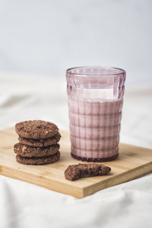 Allegra Mürdüm Akrilik Bardak | 400 ml Şık Su ve Meşrubat Bardağı | Cam Değildir | Kırılmaya Dayanıklı Tekli