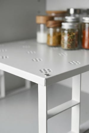 Çok Amaçlı Beyaz Metal Raf Düzenleyici & Mutfak Dolap İçi Ve Tezgah Üstü Organizer (28x32x15 cm)
