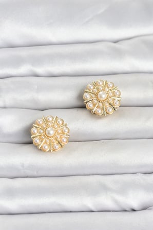 Vintage Model Gold Renk Düğme veya Manşet Broşu