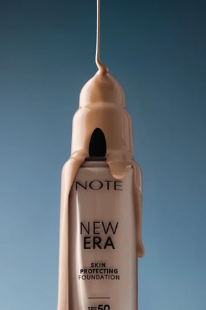 Era SPF 50 Hyaluronik Fondöten - 160 Warm Almond