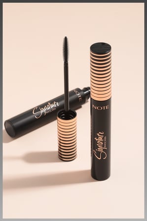Cosmetics Signature Hacim Ve Takma Kirpik Etkili Maskara - Ultra Siyah