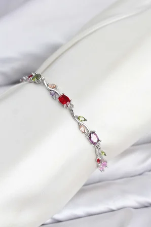 Pirinç Gümüş Renk Mix Renk Zirkon Taşlı Çiçek Model Kadın Bileklik
